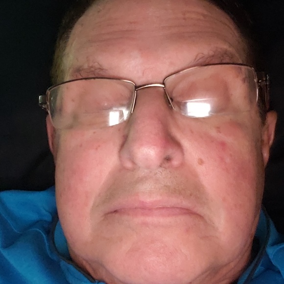 Meet your Posher, Stephen - Picture 1 of 1